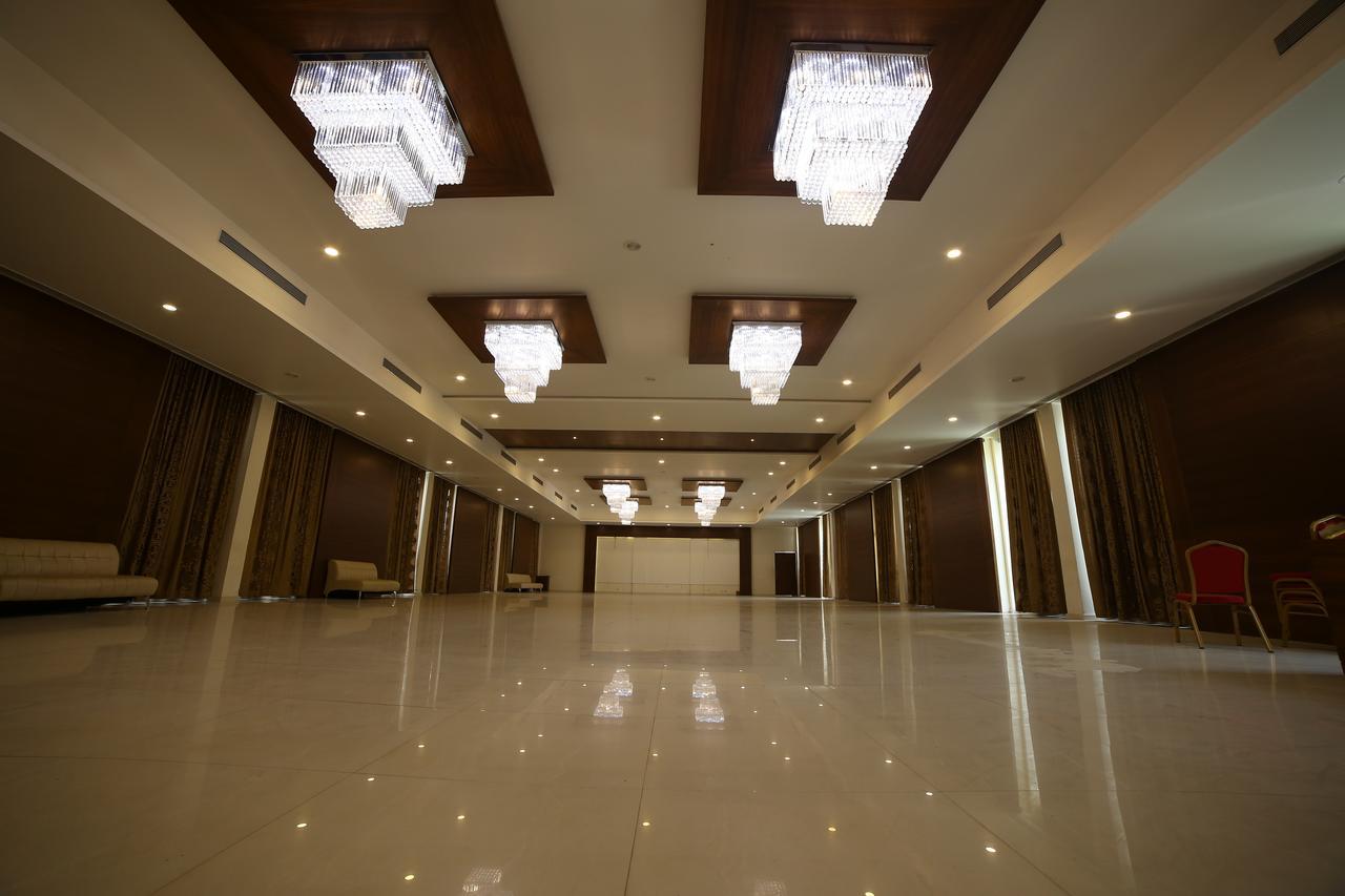 Hotel Anantaragreens Disa Екстериор снимка